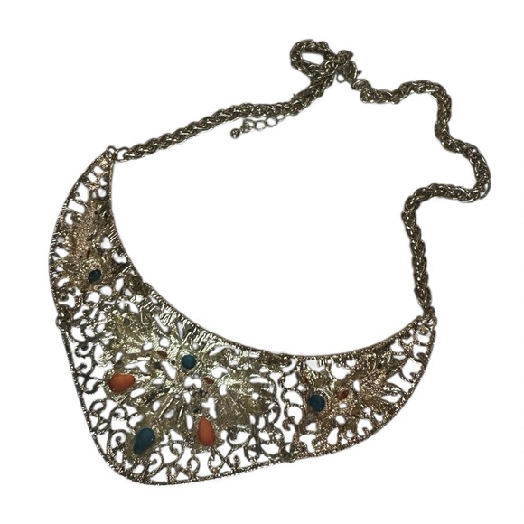 Bib Statement Necklace Gold Tone - Picture 7 of 7
